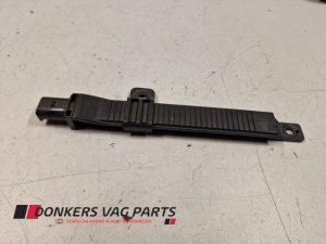 24761946 – 4D0907277 – Antenne