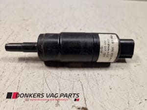 24621652 – 3B7955681A – Headlight washer pump