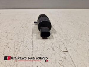 24621380 – 1T0955651 – Windscreen washer pump