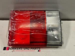 24750141 – 893945093A, 893945093B – Achterlicht links