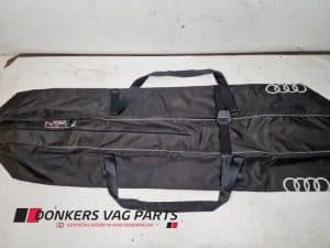 24978442 – 4G5885215 – Bekleding bagageruimte