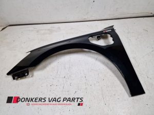 24945776 – 8Y4821105Y9T – Scherm links-voor