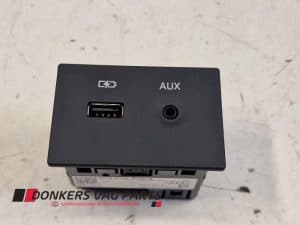 24858358 – 4G0035726A – AUX/USB aansluiting