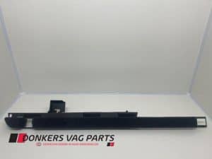 24860895 – 8W9861828E, 8W9861828EGW8 – Bekleding bagageruimte