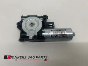 25019181 – 4M0959591, 10028299C – Schuifdak Motor