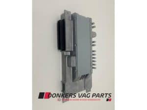 25019176 – 8W0035465 – Radio versterker