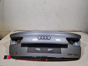 25394257 – 4G5827023CX7P – Tailgate