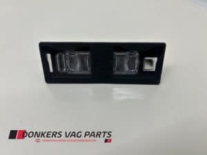 25187024 – 8W6943021, 8W6943021A, 8W6943021B – Registration plate light